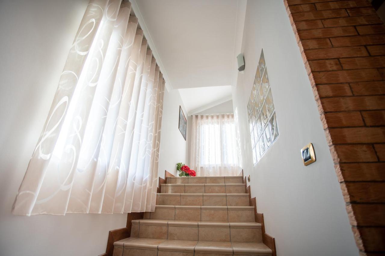 Bb Domus Catanzaro Bed & Breakfast Eksteriør bilde